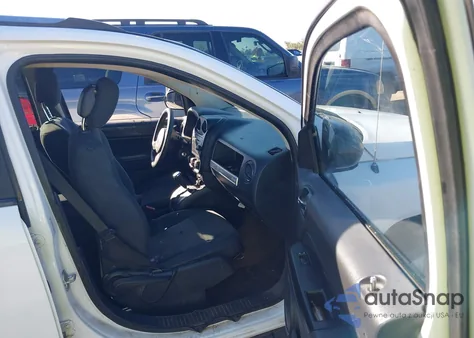 2014 Jeep Compass Sport z USA, uszkodzony, nr VIN 1C4NJCBA7ED573102